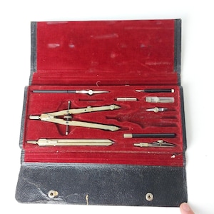 Conjunto de ferramentas de compasso de desenho técnico vintage UNITECH 123 MR feito na Alemanha