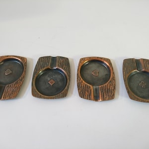 4 Vintage Retro Copper Card Game Poker Playing Card Mini Ashtray Set 1970s Hungría Europa