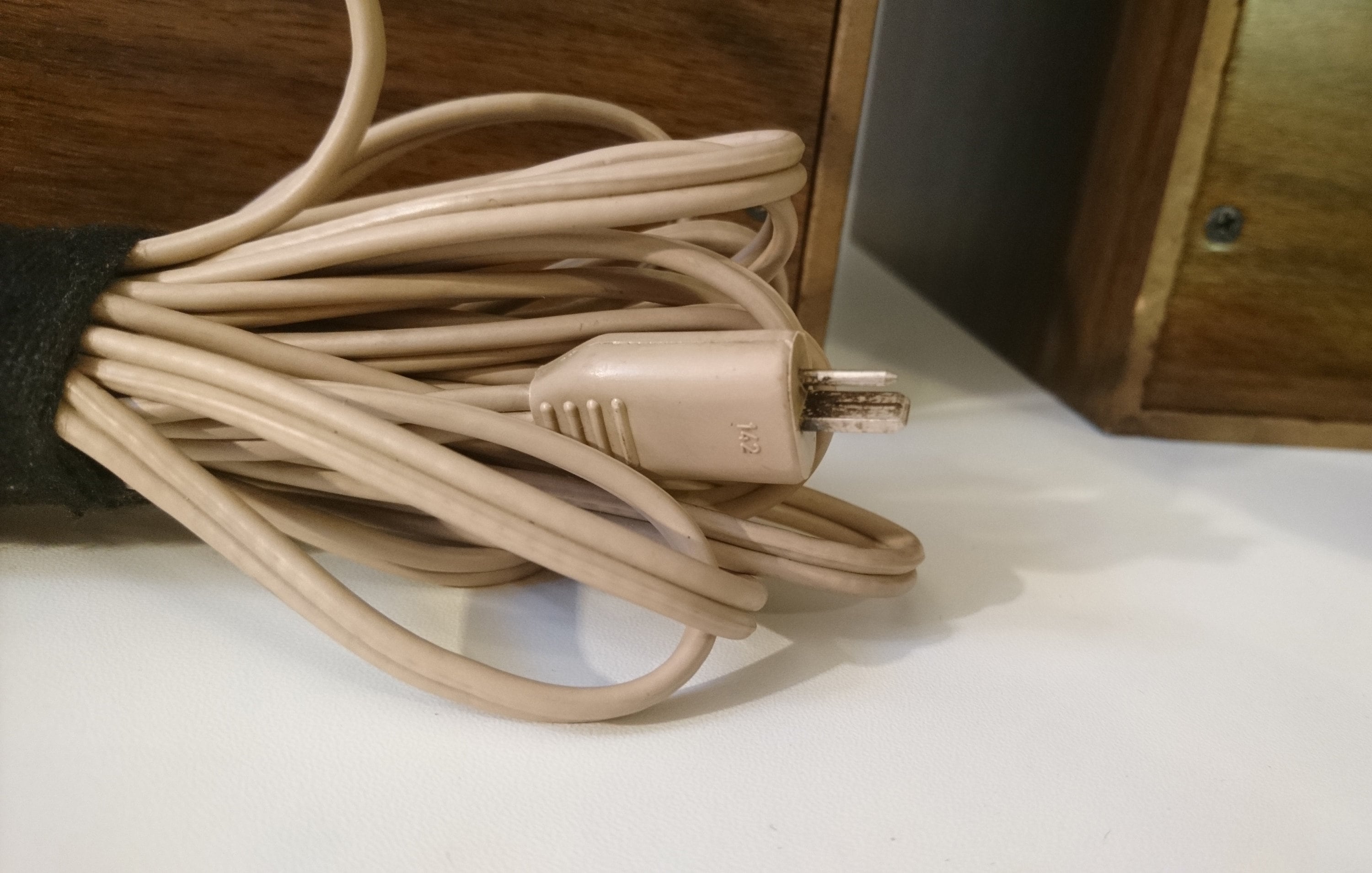 Grundig Hifi Box 206a Vintage Hifi Stereo Speakers - Bookshelf