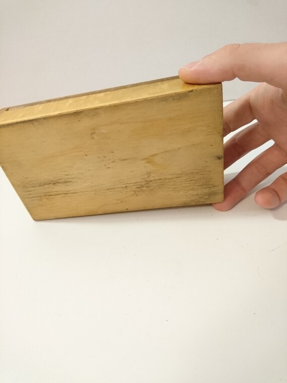 Vintage Hand Carved Wooden Trinket Box Hunter & D… - image 7