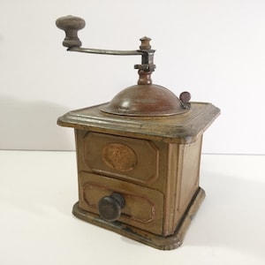 Antique Metal Coffee Grinder FABRIK MARKE Germany Europe 1920s
