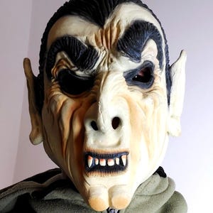 Vintage Dracula Mask for Halloween - Adult Male Size