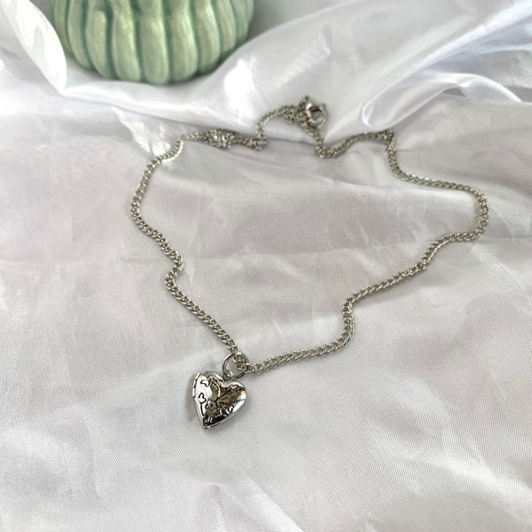 silver heart locket chained necklace