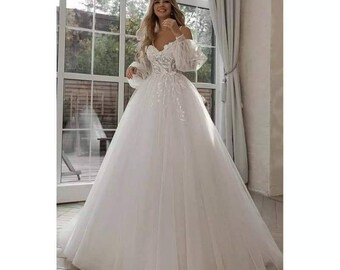 Wedding dress puff sleeves,  3D flowers Wedding gown, off shoulder Wedding dress,vestido de novia,boho bride gown,tulle wedding dress