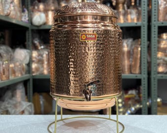 Jarra de agua de cobre martillado, dispensador de agua potable artesanal, decoración vintage para el hogar.