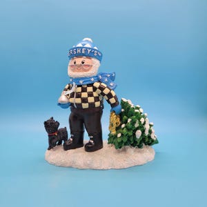 Vintage Resin Hershey&#39;s Bringing Home the Tree Christmas Figurine 2004