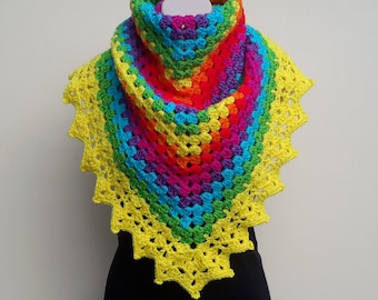 Haakpatroon omslagdoek Triangle Grandma Stitch: regenboogontwerp (pdf)