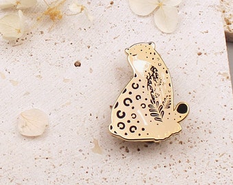 Leopard enamel pin/ Amur Leopard enamel pin/ 3% donation with purchase to WWF/ Leopard Brooch/ Leopard Badge/ Leopard Lapel Pin