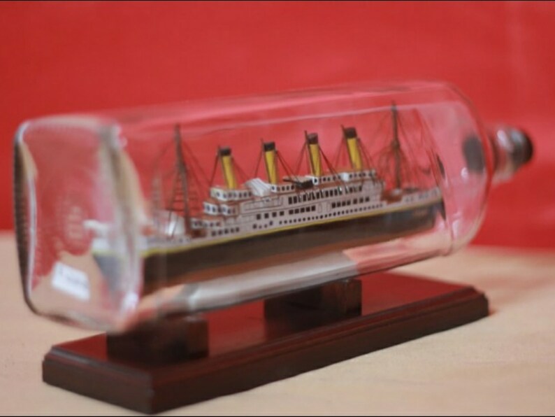 Legendary Titanic Ship in a Bottle Miniature Classic Gifts for Father's