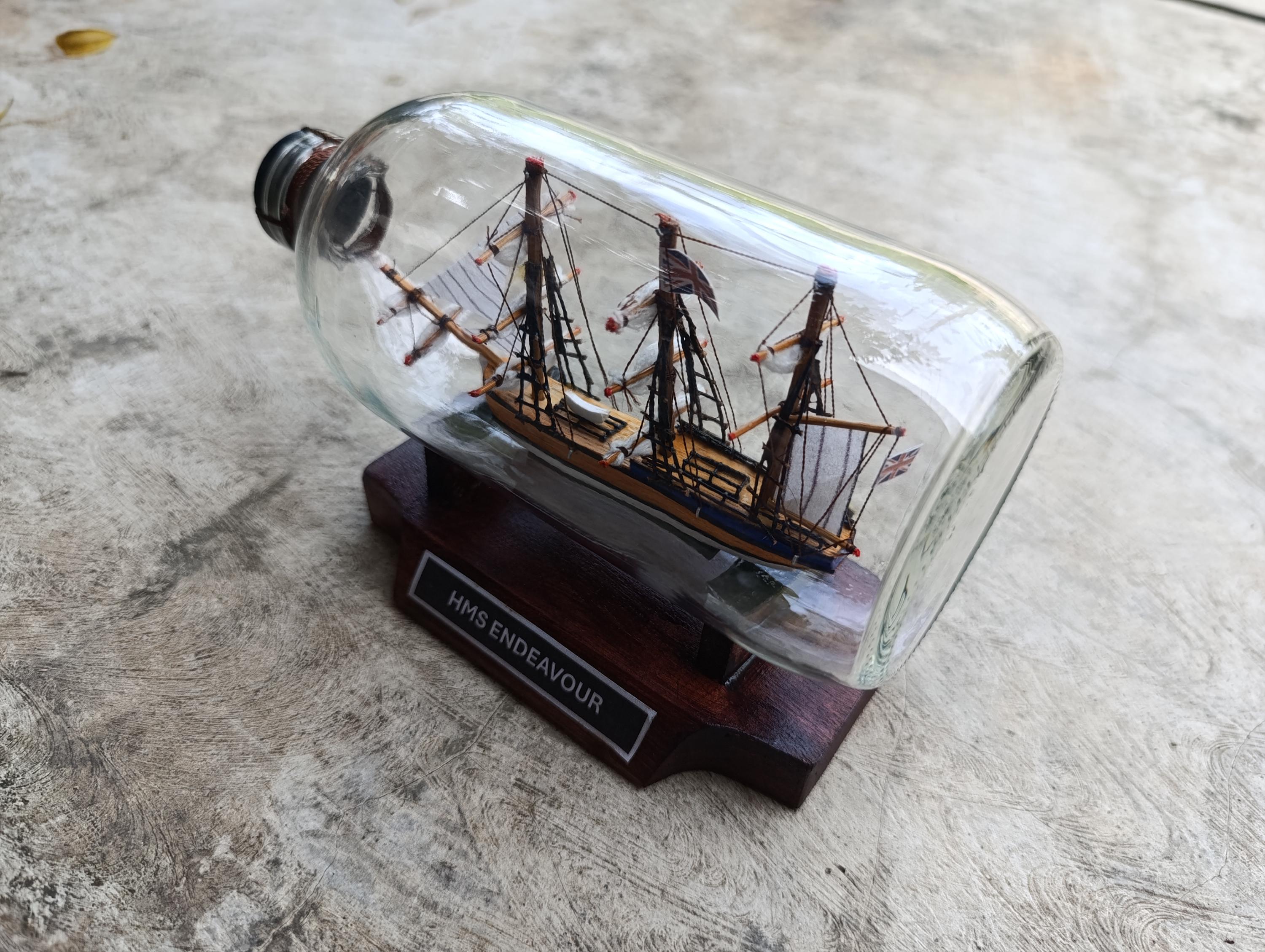 The Master And The Ship In The Bottle - HubPages