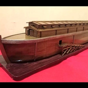 Noah&#39;s Ark Miniature ship Original Teak Wood