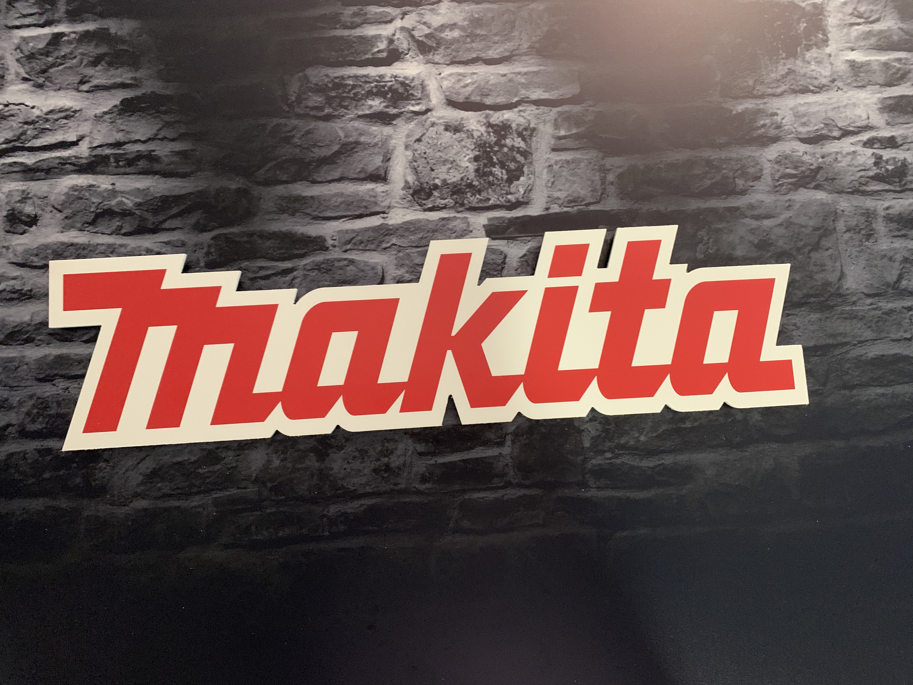 Enseigne Plaque Décorative Makita | 70 cm X 18 cm