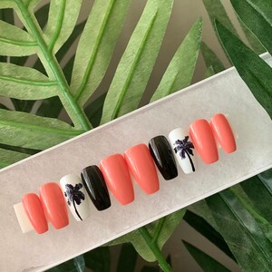 Tropical Summer Press On Nails | Medium Coffin