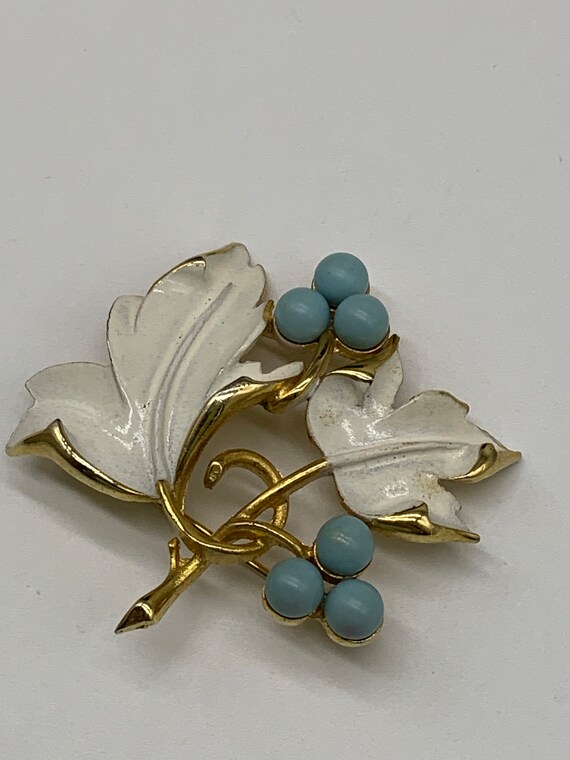 Vintage Sarah Coventry Blue stone Brooch - image 3