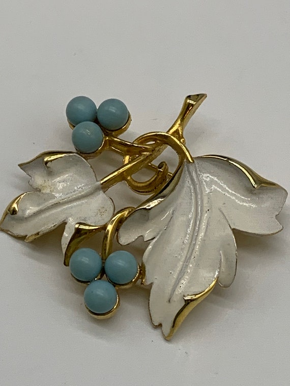 Vintage Sarah Coventry Blue stone Brooch - image 7