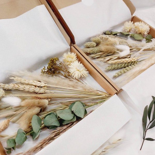 Natural Dried Flowers Cake Decoration Topper Craft Box | Palm Spear Dried Flower Stems Offcuts Pieces | cupcake decor bunny tails