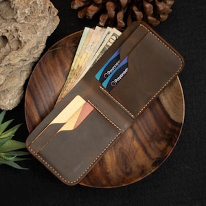 Premium Braune Leder Geldbörse - Perfektes Geschenk für Ihn