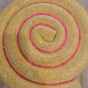 Candyland set of 4 lollipops 16 inch diameter