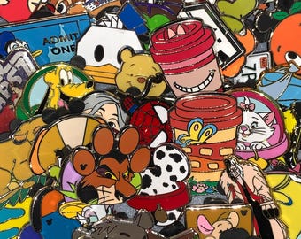 100 Disney Trading Pins Hand Delivered Delivery Disney World Resorts WDW Theme Parks No Duplicates Random Bundle Guaranteed Tradable