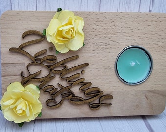 Teelichthalter aus Buchenholz mit Wunsch Schriftzug, personalisiert, Geschenk, Kerze, Holz, Wunschtext, mit Blumen, inkl. Kerze, Teelicht