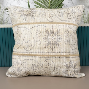 Ethnical Kilim Rug Pillow, Vintage Kilim Pillow, 24x24 Pillow for Couch, Vintage Kilim Throw Pillow, Beige Pillow, Patchwork Pillow,