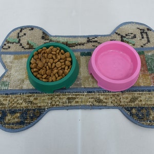 Bone Shabe Pad, Water Pad, Dog Lover Gift Mat, Green Pad, Rug Pad, Decorative Pad, Stylish Mat, Handmade Pad, Outdoor Pad,