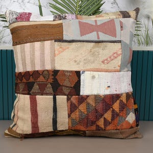Handmade Kilim Cushion, Boho Pillow Sham Cover, 24x24 Kilim Cushion Sham, Vintage Kilim Pillow, Beige Pillow Cover, Patchwork Pillow,