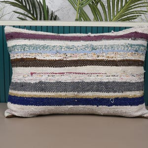 Poduszka vintage, ręcznie robiona poduszka kilim, poszewka na poduszkę boho 16x24, poduszka dekoracyjna vintage kilim, beżowa poduszka, haftowana poduszka lędźwiowa,