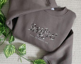 Embroidered Oversize fit sweatshirt- maestro