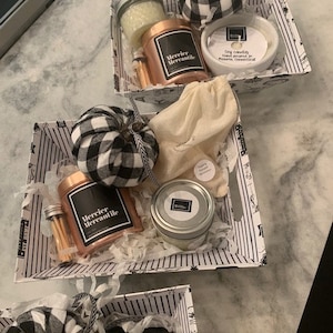 Geschenkmanden, Kaars Geschenkmanden, Boerderij geschenkmanden, Boerderij Kaarsen, Housewarming Geschenken