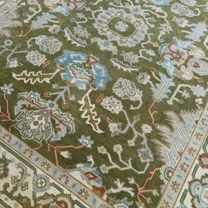 Exquisite D Green Multi shades Hand Knotted Oushak Handmade Area Rug  NewZealand Wool  Luxurious Design for Living Room/Home Decor /Anyroom.