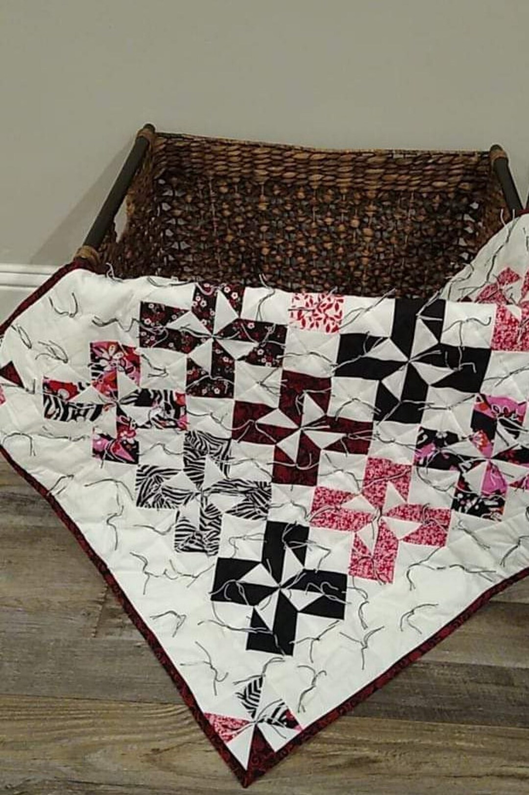 Pinwheel Patchwork Lap Quilt - Etsy