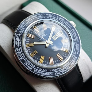 Mechanical watch Raketa Cities, vintage watch, casual watch, dress watch, wedding gift, Raketa word time watch, Raketa watch, marriage watch
