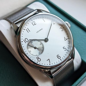 Vintage mechanical watch Molnija Iskra, movement Iskra first quarter 1956. Molnija watch, vintage mens watch, marine watch, bauhaus watch