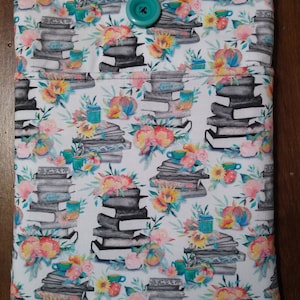 Book Stacks with Flowers Padded Book Sleeve with Closure