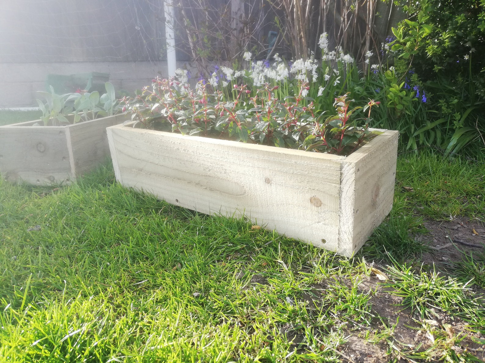 Plantadora de vaguada de jardín bronceado único caja de | Etsy