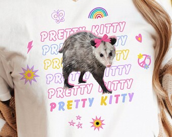 Camiseta de zarigüeya estilo kidcore Camiseta de zarigüeya Ropa colorida Sudadera Pretty Kitty Oppossum Regalos de zarigüeya Comfort Colors Lindo estampado de zarigüeya
