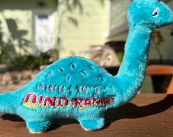 Mini peluche di dinosauro in cemento Dino-Rama! di Chester & Hester