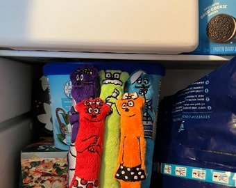 Mini peluche Otter Pops: Alessandro l'Uva, Sir Isaac Lime, Little Orphan Orange, Strawberry Short Kook e Louie Bloo Raspberry