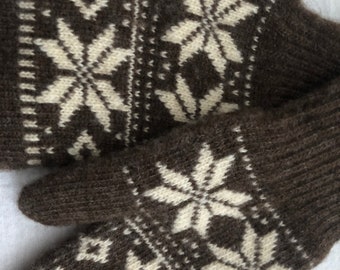 Unisex woolen mittens, 100% natural lamb wool