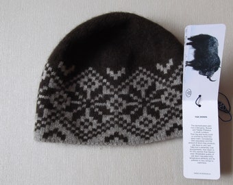 Fine Yak down, Unisex brown cuffless beanie double layered 100% yak down