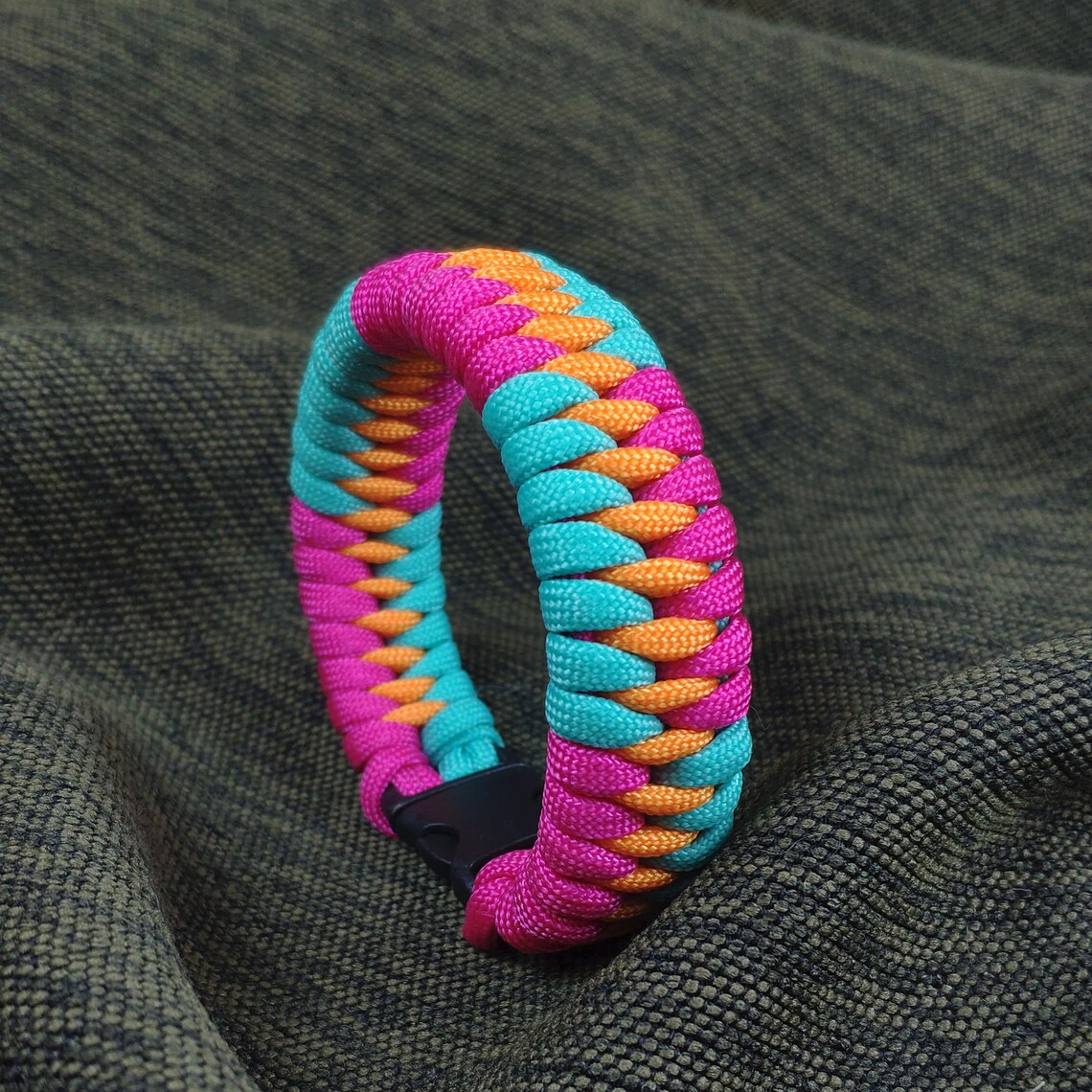 Dragon Teeth Paracord Bracelet Women's Jewelry and Etsy