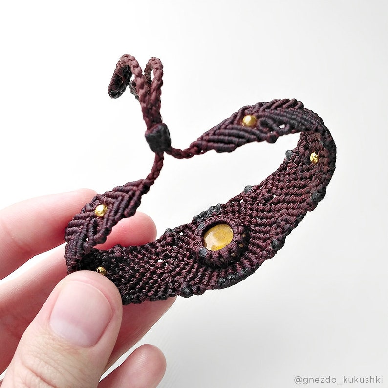 Genuine lucky gemstone jewelry Waterproof surfer bracelet with stone Tiger eye macrame bracelet cuff