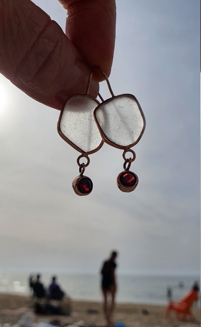 Sea glass earrings in white with garnet set in rose gold. Sea glass earrings solid gold. Genuine sea glass earrings in red gold. Upcycled image 5