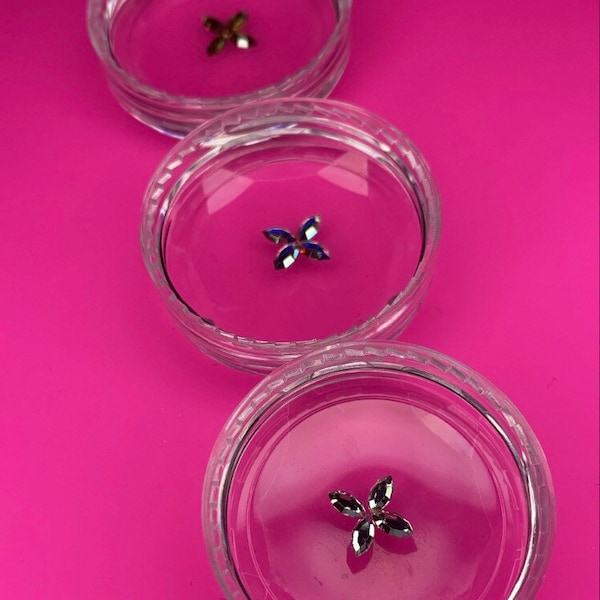 Butterfly / Tear Drop Lead-free Swarovski Tooth Gems (4 pieces)