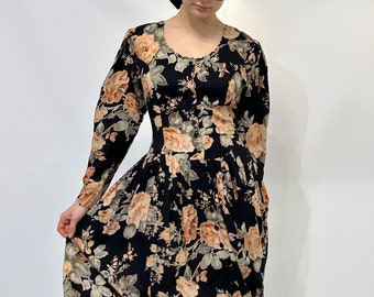 Long vintage brown and black floral dress maxi floating