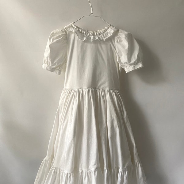 Belle adolescente ivoire Laura Ashley robe adolescente robe victorienne vintage pour une fille blanche