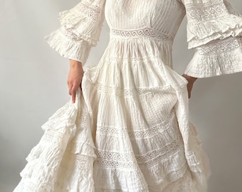 Mexican Wedding Prairie calico Modest Maxi Vintage Dress Gown Tea Dress Prom Cotton Evening 60s 70s White Lace Crochet Rare Ivory