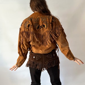 Clock House leather vintage suede fringed jacket light brown camel coat 90s retro 80s oldschool boho festival cowboy Wild West Native image 2