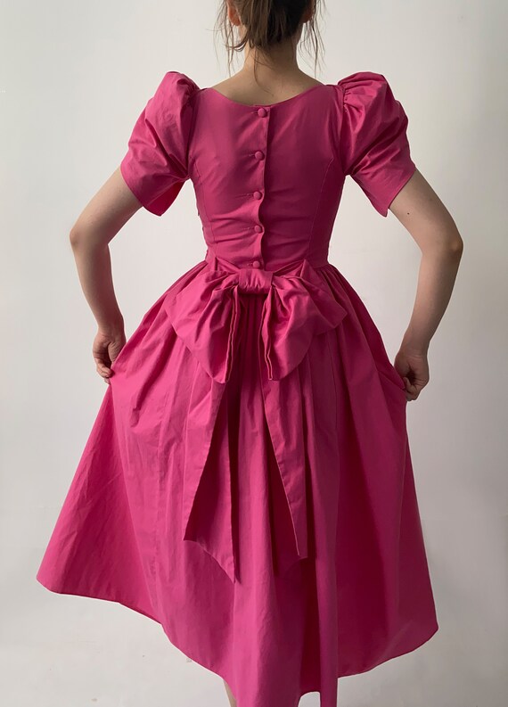 Stunning Laura Ashley pink modest vintage dress g… - image 5